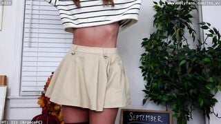 hi_ella Porn Private Videos [MyFreeCams] - blonde, fun, weird, blue eyes, funny