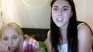 Watch charliexella Camgirl Porn Video [Chaturbate] - brunette, blonde, girls, petite