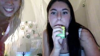 Watch charliexella Camgirl Porn Video [Chaturbate] - brunette, blonde, girls, petite