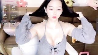 Yilin1999 Leaked Porn Video [Stripchat] - black-hair, striptease, interactive-toys, mistresses, orgasm