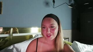 Watch vicidreamm Camgirl Porn Video [Chaturbate] - fat, homemaker, mommy, redlips