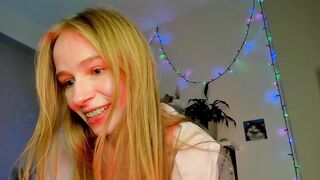 Watch ssunniness New Porn Video [Chaturbate] - new, natural, shy, 18, skinny