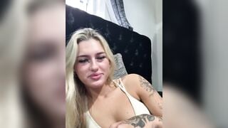 Watch PrettyPrincess69x Cam Porn Video [Stripchat] - cowgirl, deepthroat-teens, humiliation, twerk, petite-white
