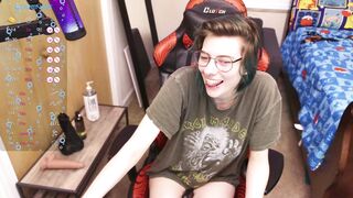 Watch deadratsoup Camgirl Porn Video [Chaturbate] - new, mistress, 18, lovense, bigboobs