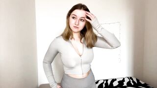 levelupfox Leaked Porn Video [Chaturbate] - new, daddy, natural, shy, blonde