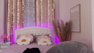 Watch mol1y_kitten Camgirl Porn Video [Chaturbate] - bigass, 18, nonude, teen, petite