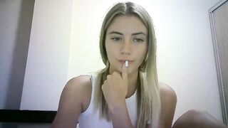 Sulfate0 Porn New Videos [MyFreeCams] - feet, tatto, young, blond, big tits