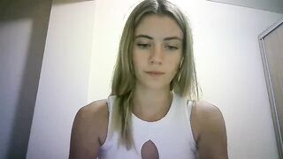 Sulfate0 Porn New Videos [MyFreeCams] - feet, tatto, young, blond, big tits