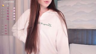 Pinkgold_ Porn Hot Videos [MyFreeCams] - dildo, striptease, shaved, c2c, naked