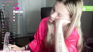 Watch Sarahsweets18 Porn HD Videos [MyFreeCams] - hot, dildo, talkative, petite, a cup