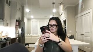 zoerainee Camgirl Porn Video [Chaturbate] - new, young, brunette, curvy