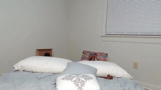 iris_the_squirter New Porn Video [Chaturbate] - ebony, lovense, daddy, socks