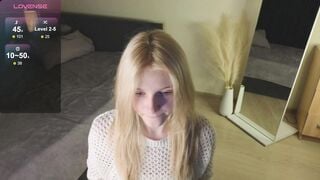 wildadearborn New Porn Video [Chaturbate] - new, shy, 18, blonde, teen