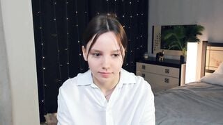 Watch meryldell Camgirl Porn Video [Chaturbate] - new, shy, 18, skinny, teen