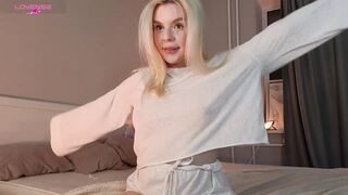 fantastic_vibe Hot Porn Video [Chaturbate] - new, shy, young, 18, blonde