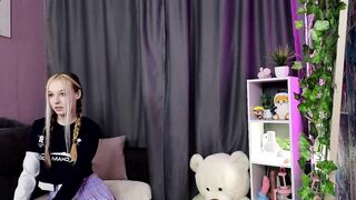 Watch queen_sammi Camgirl Porn Video [Chaturbate] - new, cutie, shy, tiny, 18