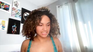 Watch oxleahxoxo Camgirl Porn Video [Chaturbate] - curious, young, sexy, petite
