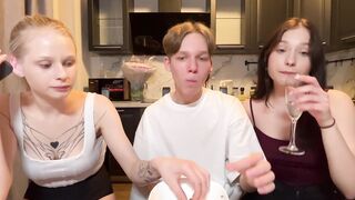 Watch walterback Hot Porn Video [Chaturbate] - new, couple, 18, lovense, cute