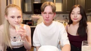 Watch walterback Hot Porn Video [Chaturbate] - new, couple, 18, lovense, cute