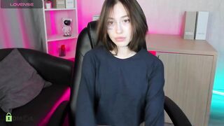Watch carolyn_foxy Camgirl Porn Video [Chaturbate] - smalltits, 18, skinny, teen, cute