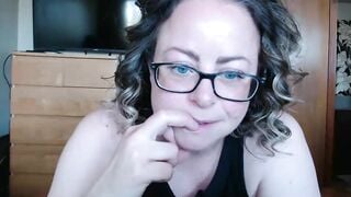 ffl1233 Camgirl Porn Video [Chaturbate] - lushon, toes, jeans, bigpussy