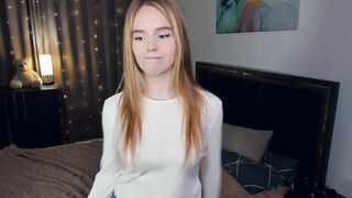 Watch pretty_shelley Camgirl Porn Video [Chaturbate] - new, shy, 18, skinny, teen
