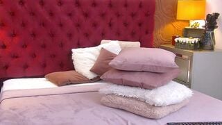Watch iris__moon Hot Porn Video [Chaturbate] - feet, new, 18, skinny, teen