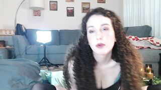 Watch thewillownest Camgirl Porn Video [Chaturbate] - bra, topoff, oil, latex, messy