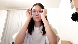 oracowee Hot Porn Video [Chaturbate] - new, shy, 18, asian, teen