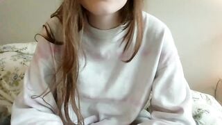 Watch innocenceunwinded Camgirl Porn Video [Chaturbate] - slave, jeans, teen, party, dildoplay