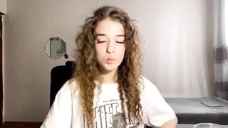 gwendolynharkey Hot Porn Video [Chaturbate] - new, young, shy, 18, skinny