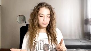 gwendolynharkey Hot Porn Video [Chaturbate] - new, young, shy, 18, skinny