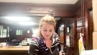 Watch psavage_spit New Porn Video [Chaturbate] - tight, blonde, arab, skirt