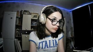 alodieherlan Camgirl Porn Video [Chaturbate] - new, shy, 18, brunette, cute