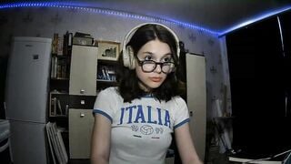 alodieherlan Camgirl Porn Video [Chaturbate] - new, shy, 18, brunette, cute