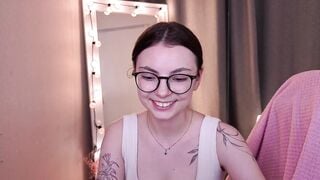 phantomlace Hot Porn Video [Chaturbate] - shy, young, 18, nonude, bigboobs