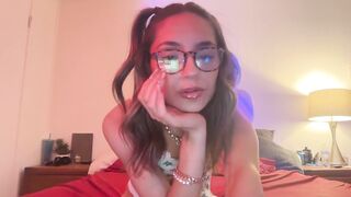 Watch itsirisjoy Hot Porn Video [Chaturbate] - college, new, 18, skinny, teen