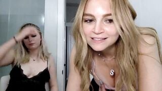 Watch ashleyreese Hot Porn Video [Chaturbate] - new, 18, blonde, teen, bigboobs