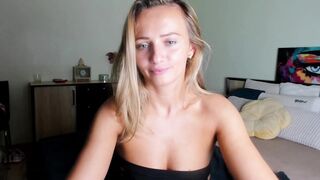 Watch KatBirdie_x Porn Private Videos [MyFreeCams] - innocent, horny, finger, natural, wet