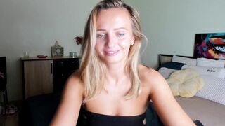 Watch KatBirdie_x Porn Private Videos [MyFreeCams] - innocent, horny, finger, natural, wet