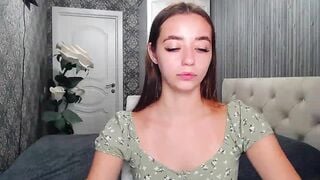 EmeraldLilyyy Porn HD Videos [MyFreeCams] - tips, romantic, student, great, intelligent