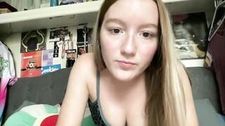 alyssag7001 Camgirl Porn Video [Chaturbate] - italian, smoke, mommy, fountainsquirt, madure