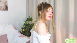 Watch lily_aurum Camgirl Porn Video [Chaturbate] - new, feet, natural, young, 18