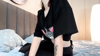 Watch ellie_hollow Camgirl Porn Video [Chaturbate] - new, 18, skinny, teen, cute