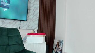 juicyjulie_ Hot Porn Video [Chaturbate] - bigass, brunette, squirt, longhair, bigboobs