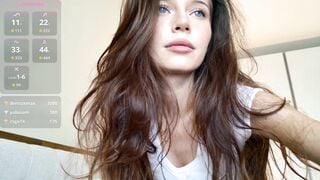 _isiah Camgirl Porn Video [Chaturbate] - spanks, socks, boobies, australia