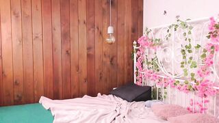 kayalban Camgirl Porn Video [Chaturbate] - new, shy, 18, blonde, braces