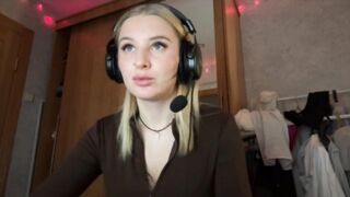 tawnyschlaefli Camgirl Porn Video [Chaturbate] - new, young, 18, teen, cute