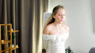 lienstevinson New Porn Video [Chaturbate] - new, shy, 18, blonde, skinny