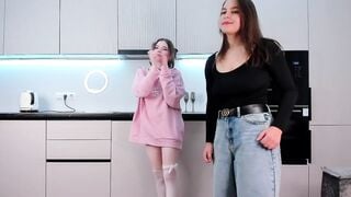 Watch katelinoehmig Camgirl Porn Video [Chaturbate] - new, couple, lesbian, 18, teen